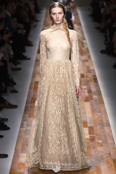 Look 59